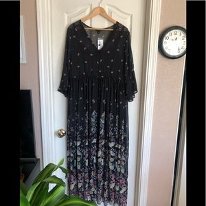 size 1 torrid dress NWT stunning!!